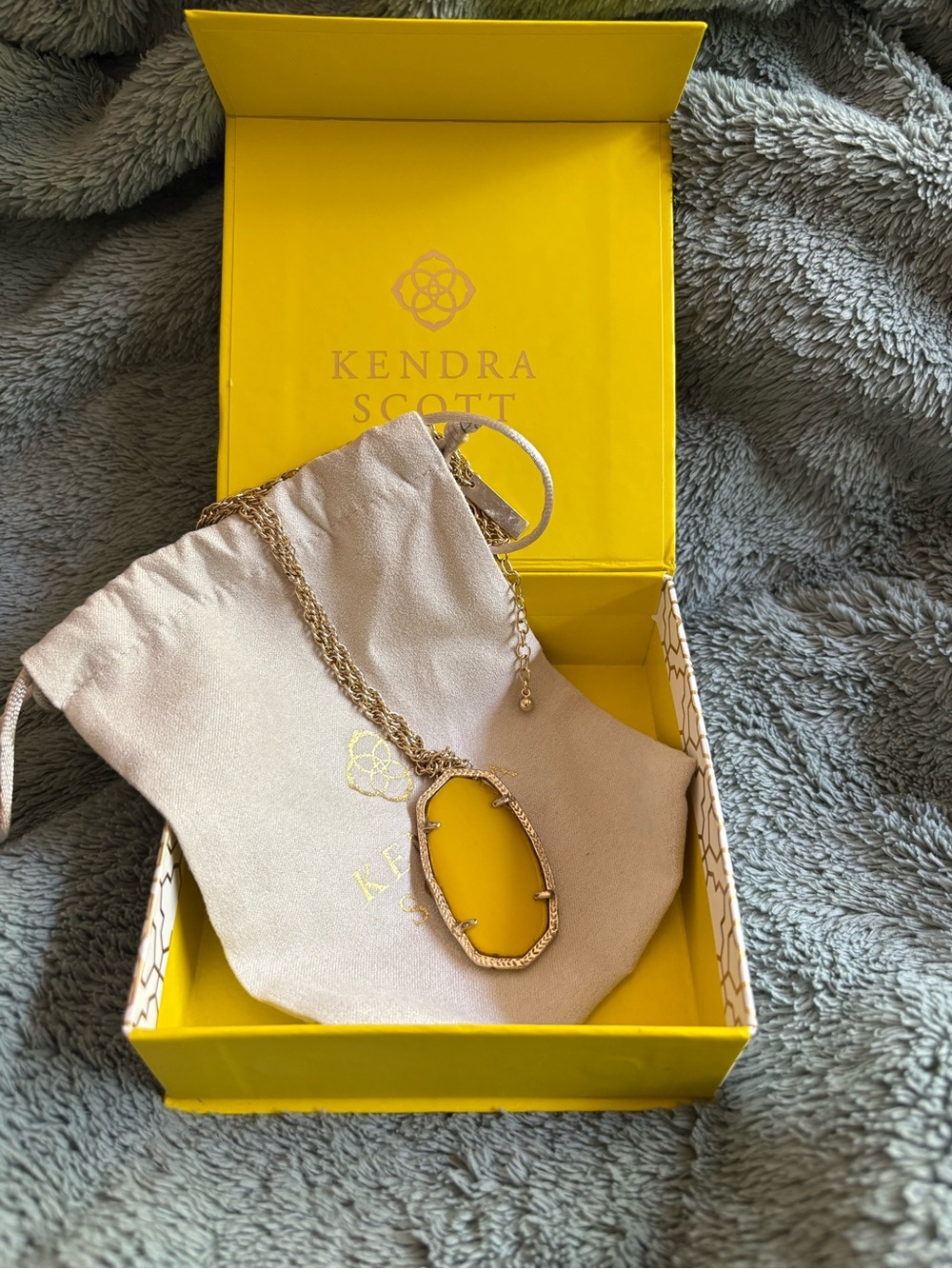 Kendra Scott Gold-Tone drop Necklace with Yellow Pendant